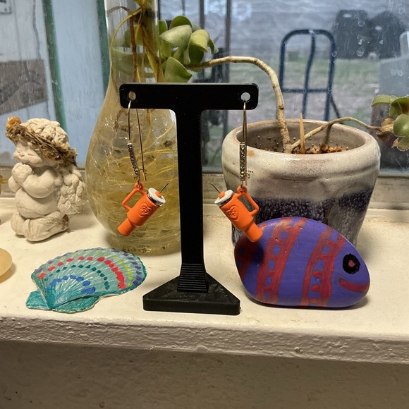 Betsey Johnson Vibrant Orange Stanley Earrings 2.5 “ Long - Picture 3 of 5